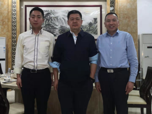 中紀(jì)委國(guó)際合作局郭松江局長(zhǎng)、人民日?qǐng)?bào)社馬海濤副總編親臨新望視察指導(dǎo)